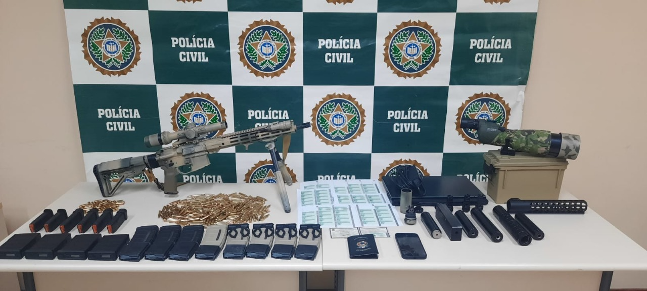 Homem Que Se Passava Por Seguran A Na Embaixada Dos Estados Unidos Preso