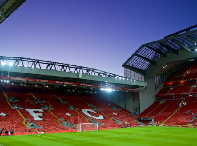 Empate xoxo em Anfield