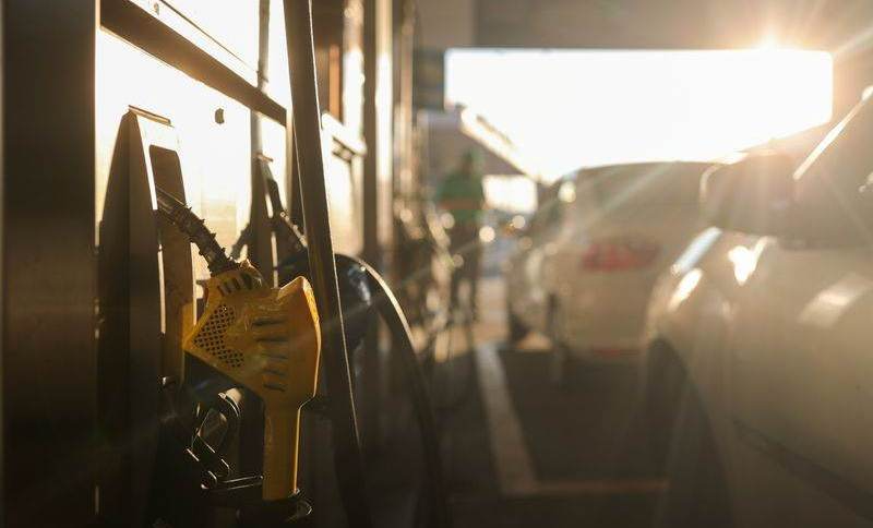 Preço da gasolina teve aumento 0,8% pela segunda semana consecutiva