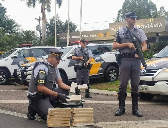 A droga seria levada para a cidade de Goiânia