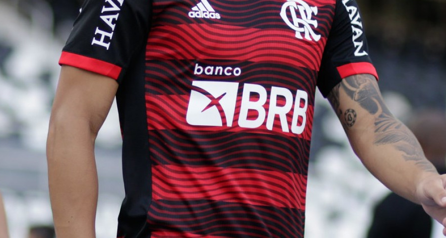 Depois da partida, os uniformes vão ser leiloados em uma plataforma on-line Divulgação/Flamengo