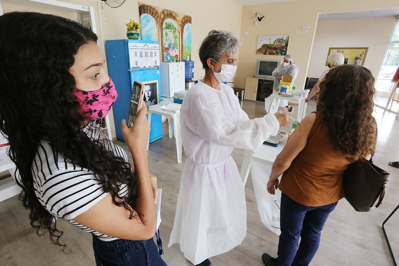 Covid-19: vacinação em São José dos Campos no final de semana