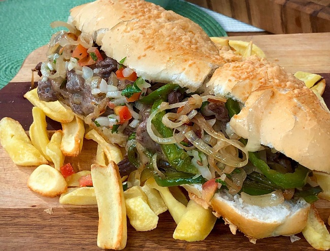 Philly Cheesesteak | Band Receitas