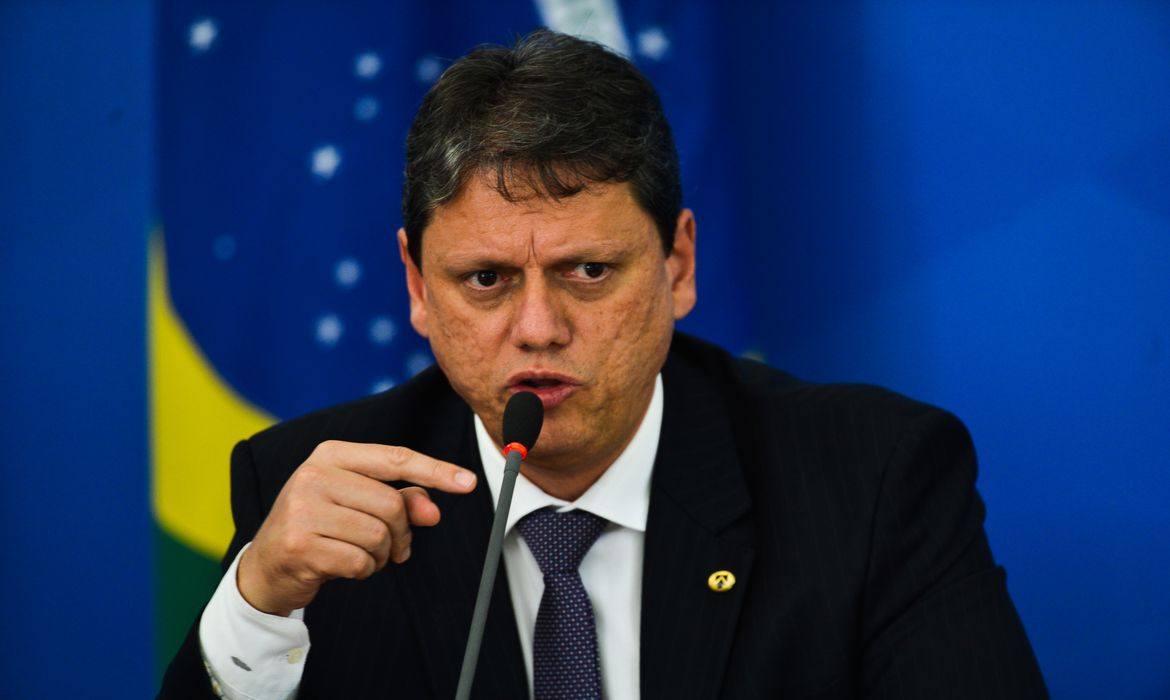 Tarcísio de Freitas: "Darei incentivo tributário a diferentes regiões do estado"