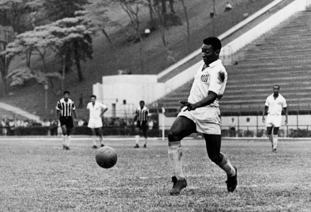 Pelé' no dicionário: entenda o significado do novo adjetivo da Língua  Portuguesa e veja exemplos de uso