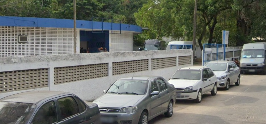 Tiroteio fecha CRAS da Ilha do Governador e interrompe atendimento do CadÚnico Reprodução/Google Street View