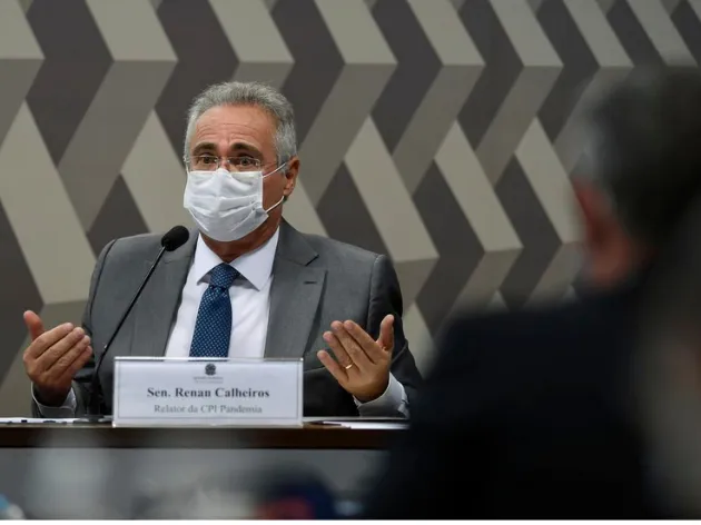 Renan Calheiros adia a leitura do relatório da CPI da Pandemia 