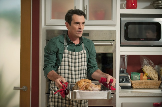 Quais são os signos mais cozinheiros? Touro e Câncer podem ser ótimos chefs Reprodução/Modern Family