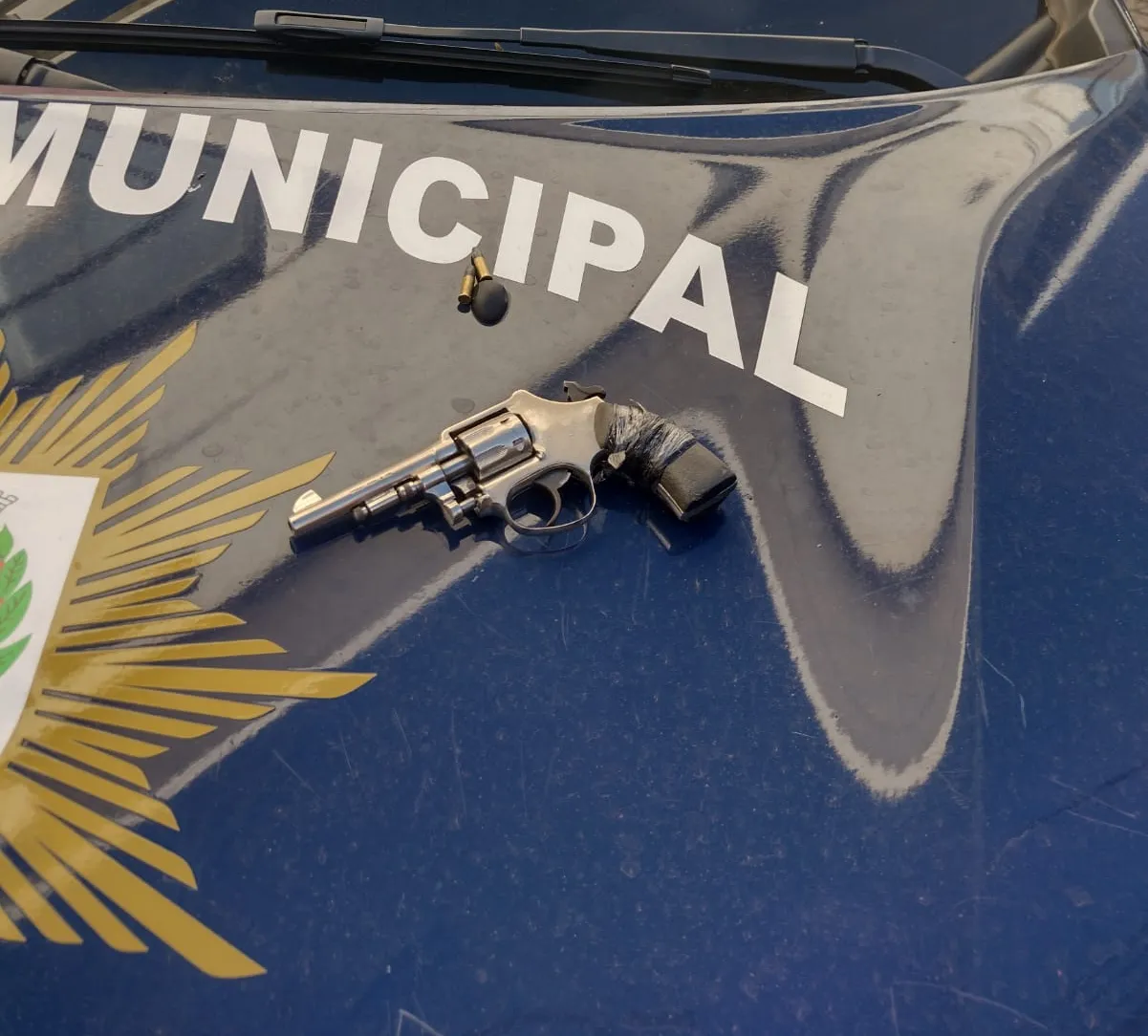 GM de Campinas impede que homem armado assalte pedestre no Centro