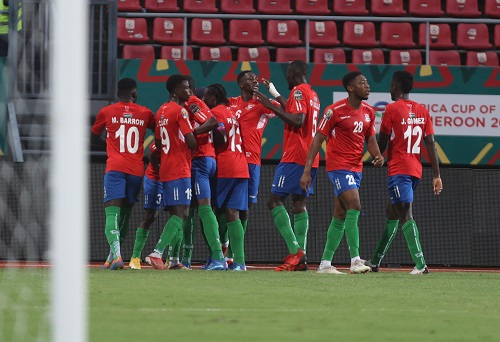 Gâmbia anotou o primeiro gol e venceu a primeira partida em sua história na Copa Africana