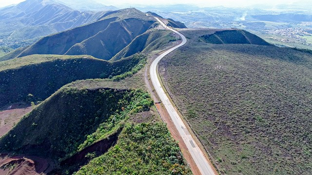 Documento ressalta a importancia da serra como patrimonio histórico, ecológico e cultural Luiz Santana/Arquivo ALMG