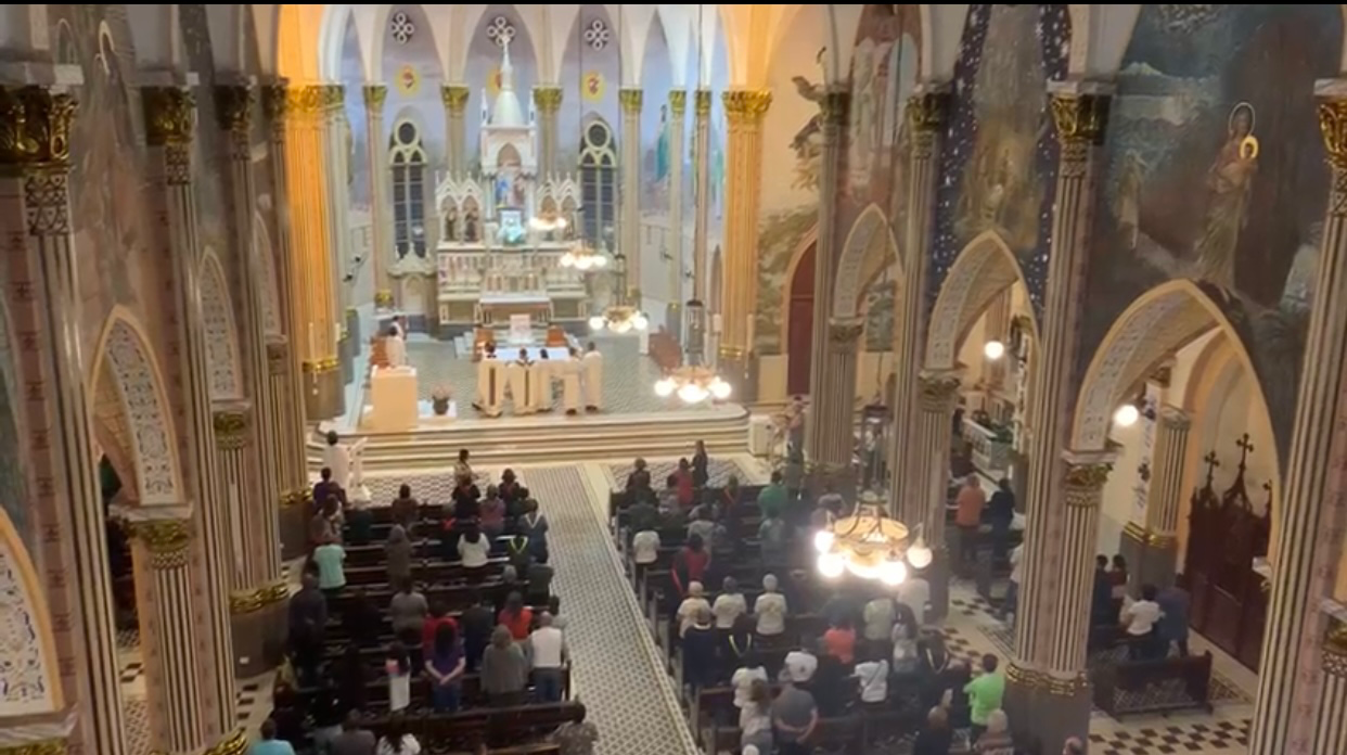 Igreja Matriz da Sagrada Família  Paula Xavier 