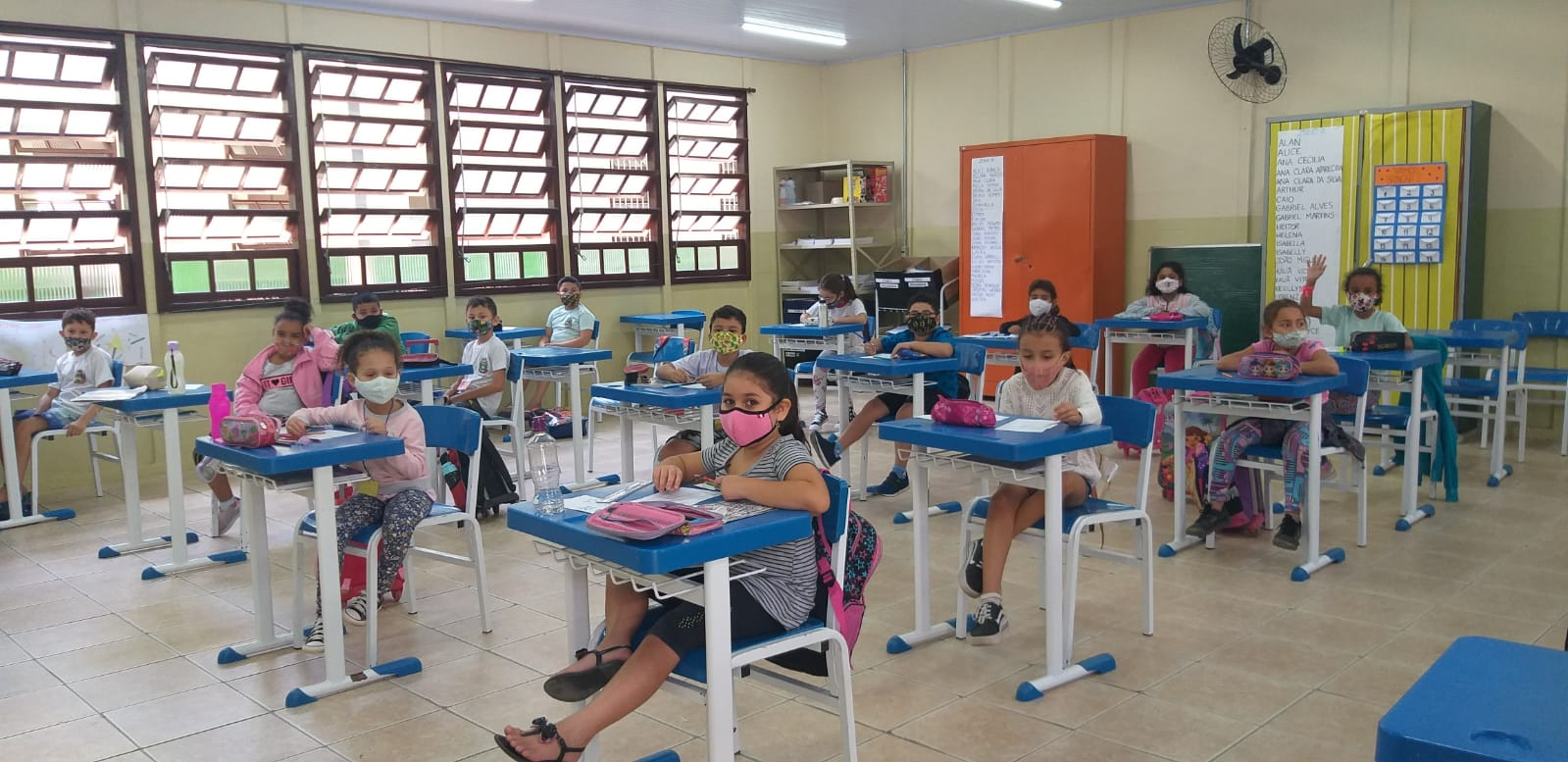 Alunos da Escola Zélia de Castro Marques Prefeitura de Caçapava 