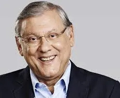 Milton Neves é um dos maiores nomes do jornalismo esportivo no rádio e na televi...