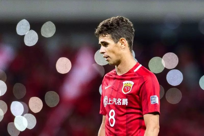 Oscar agradece ao Flamengo, mas fica na China