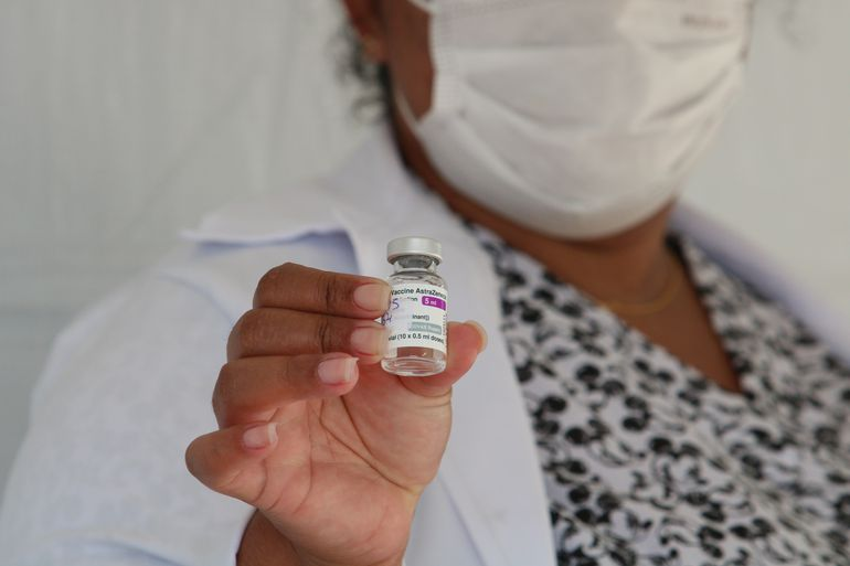 Vacina contra a covid-19 pode chegar a R$350,00 na rede privada de BH
