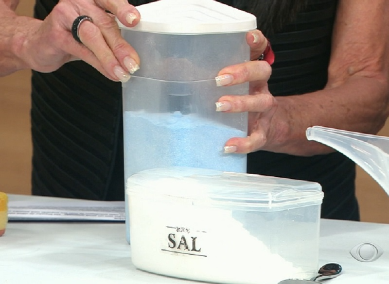 Como fazer o sabão em pó render e dar brilho às roupas usando sal
