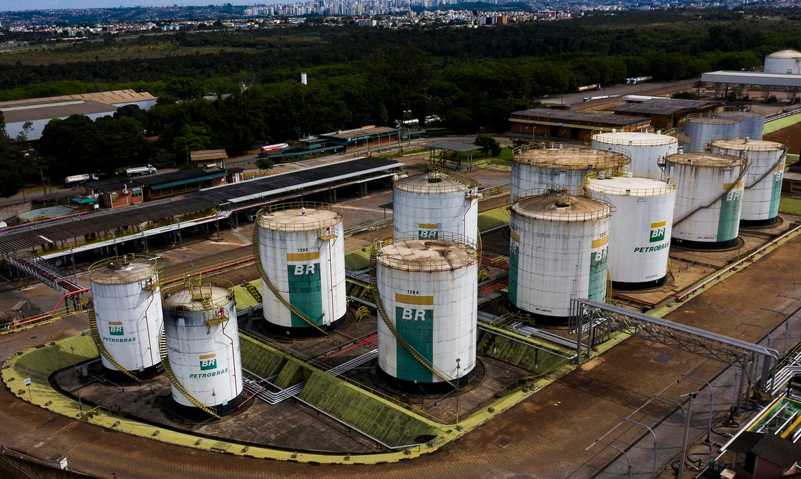 Estado é o maior acionista da Petrobras  Foto: Agência Brasil 