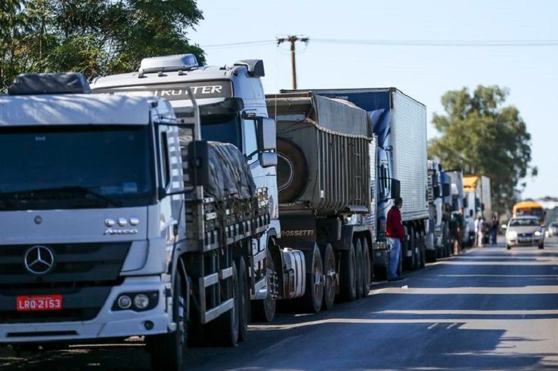 Caminhoneiros criticam voucher de R$ 400 que governo estuda implementar Marcelo Camargo/Agência Brasil