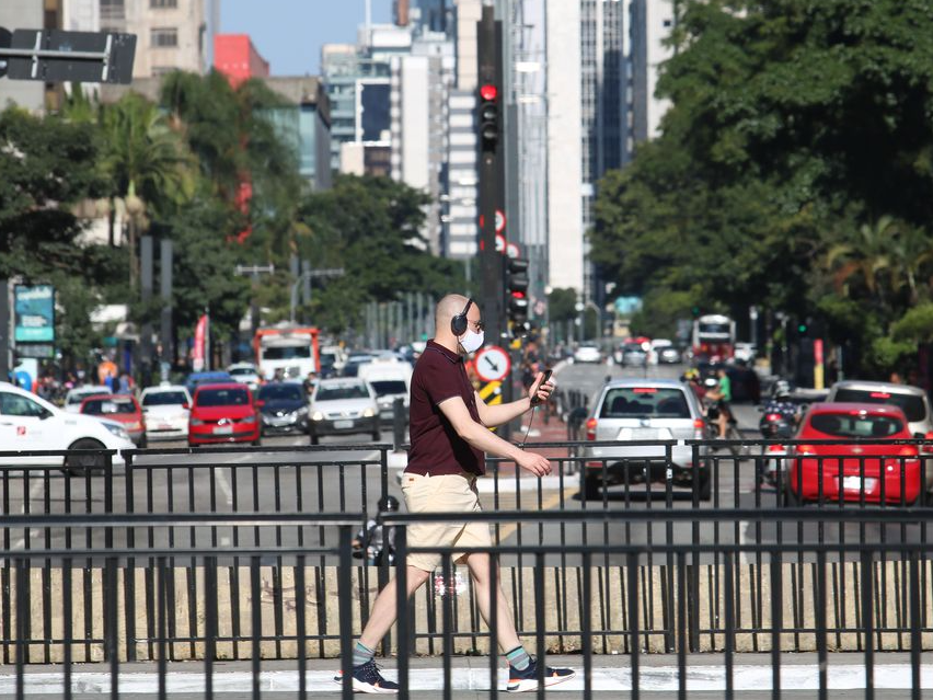 Os estudos apontaram que não houve aumento no cenário epidemiológico nos últimos 20 dias. Rovena Rosa / Agência Brasil