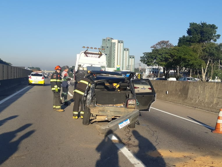 Em um dos acidentes, foram quatro vítimas, sendo uma em estado grave Divulgação/Policia Rodoviária Federal