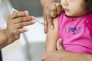 Público acima dos 6 meses de idade pode se vacinar contra a gripe