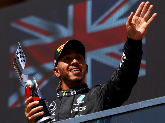 “É muito pesado conseguir esse terceiro lugar", celebra Hamilton