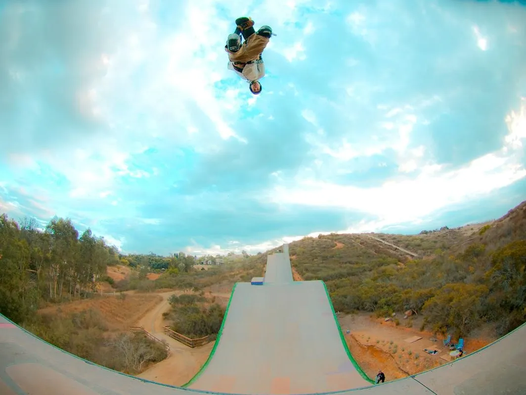 Bob Burnquist, lenda do skate e da Mega Rampa