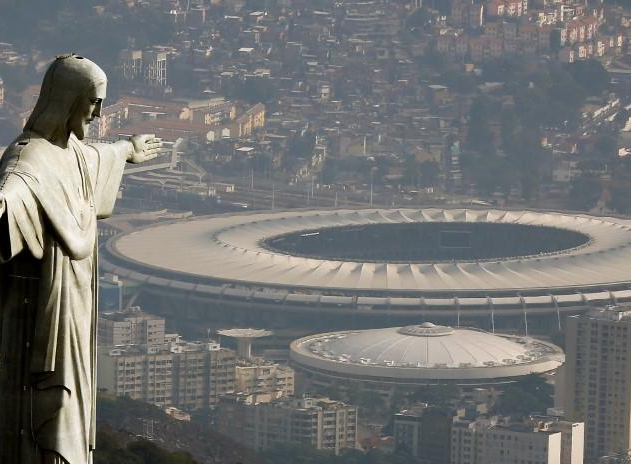 Estádio Maracanã visto do Cristo Redentor, RJ Foto: REUTERS/Ricardo Moraes