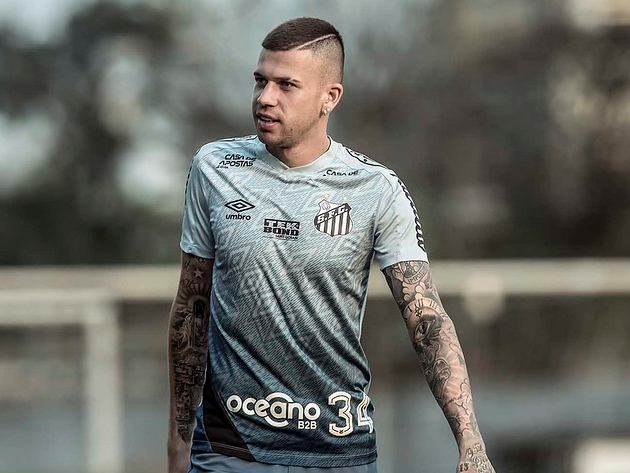 Volante Jobson é baixa para Cuca por longo período Ivan Storti/Santos FC