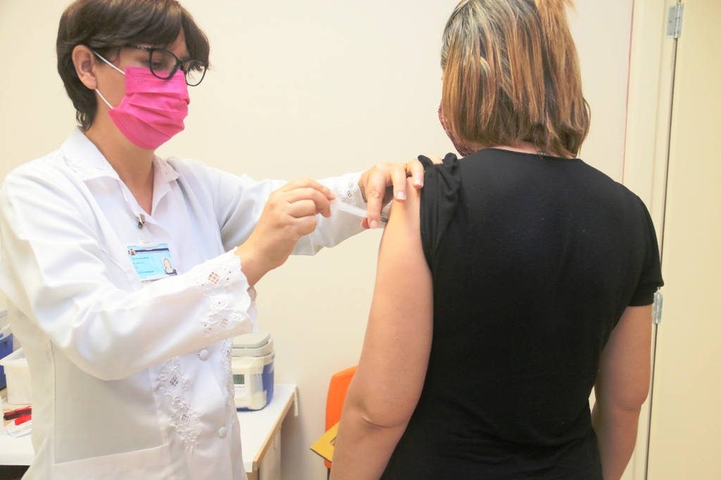 Caraguatatuba atinge 90% de imunização contra gripe