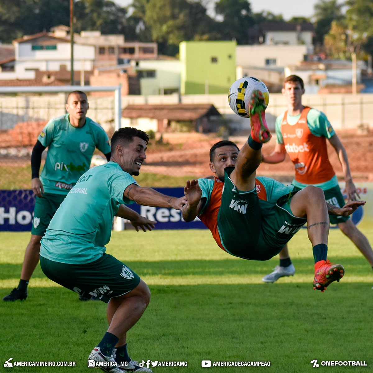 Treino do América nesta terça-feira (7) América MG