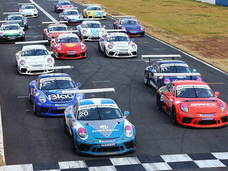 ré-temporada da Porsche Cup acontece nos dias 24 e 25 de fevereiro em Interlagos Divulgação/Luca Bassani