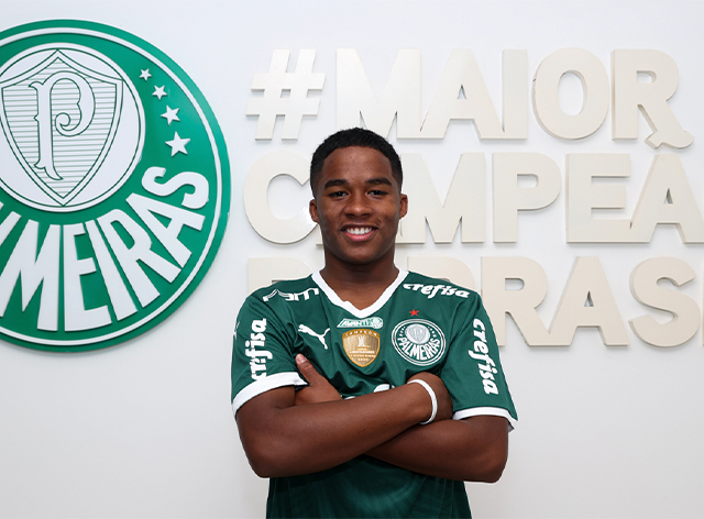 Palmeiras inscreve Endrick na Libertadores; clube negocia com meia