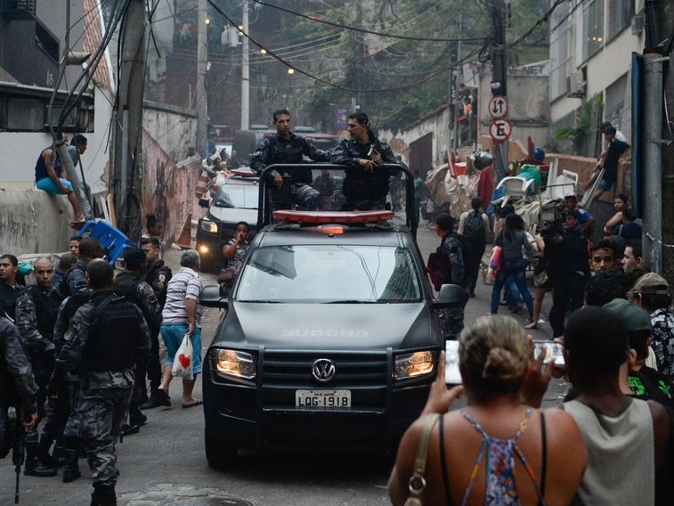Brasil bate recorde de mortes violentas em aponta Anuário de Segurança Rádio BandNews FM