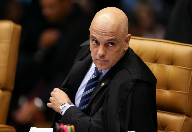 Alexandre de Moraes manda CPI explicar quebras de sigilo contra Bolsonaro FolhaPress