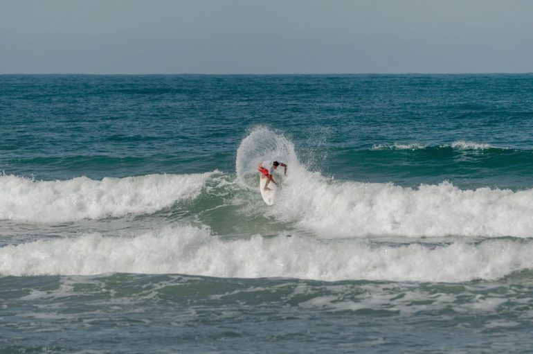 Campeonato de surfe é voltado para as categorias de base e melhor idade Reprodução/ Prefeitura de Ubatuba