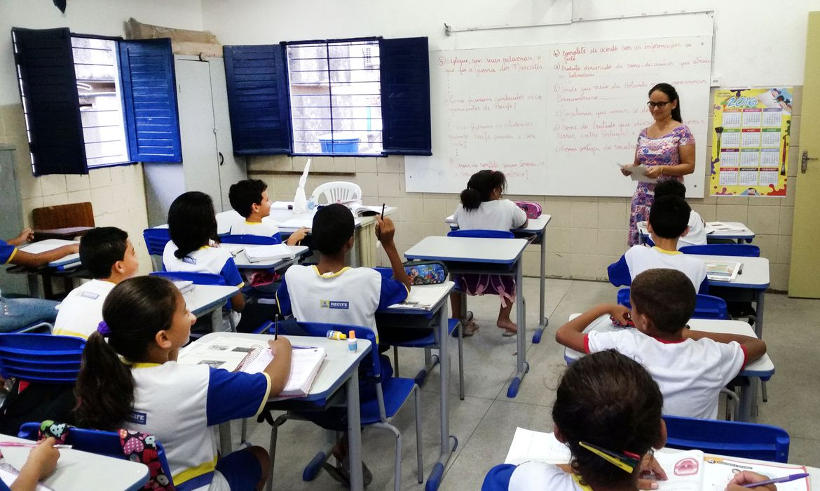 A prova mensura o aprendizado dos alunos no ensino fundamental e médio. Foto: Agência Brasil