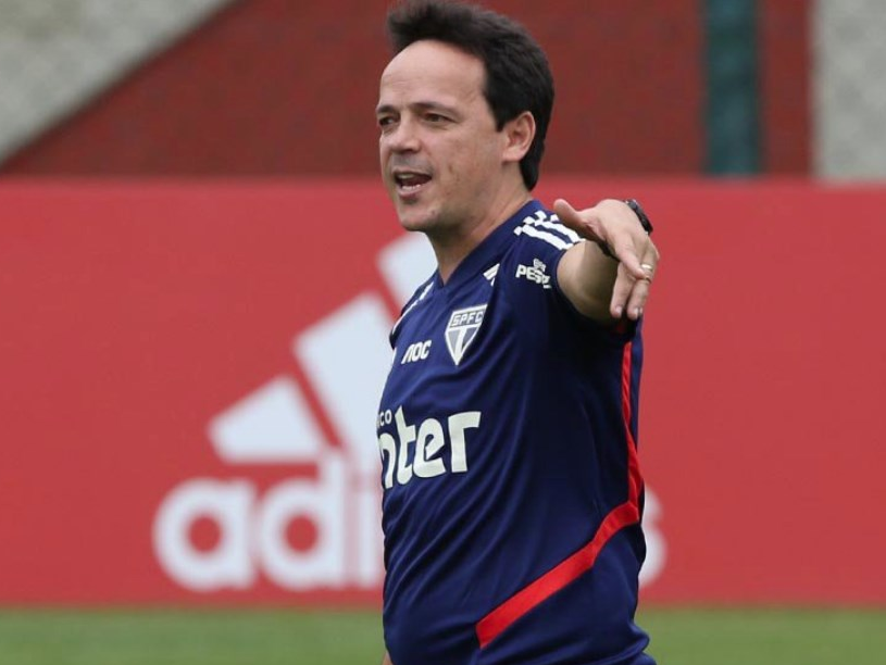 Craque Neto diz que Fernando Diniz não merece ser treinador do São Paulo Divulgação/SPFC