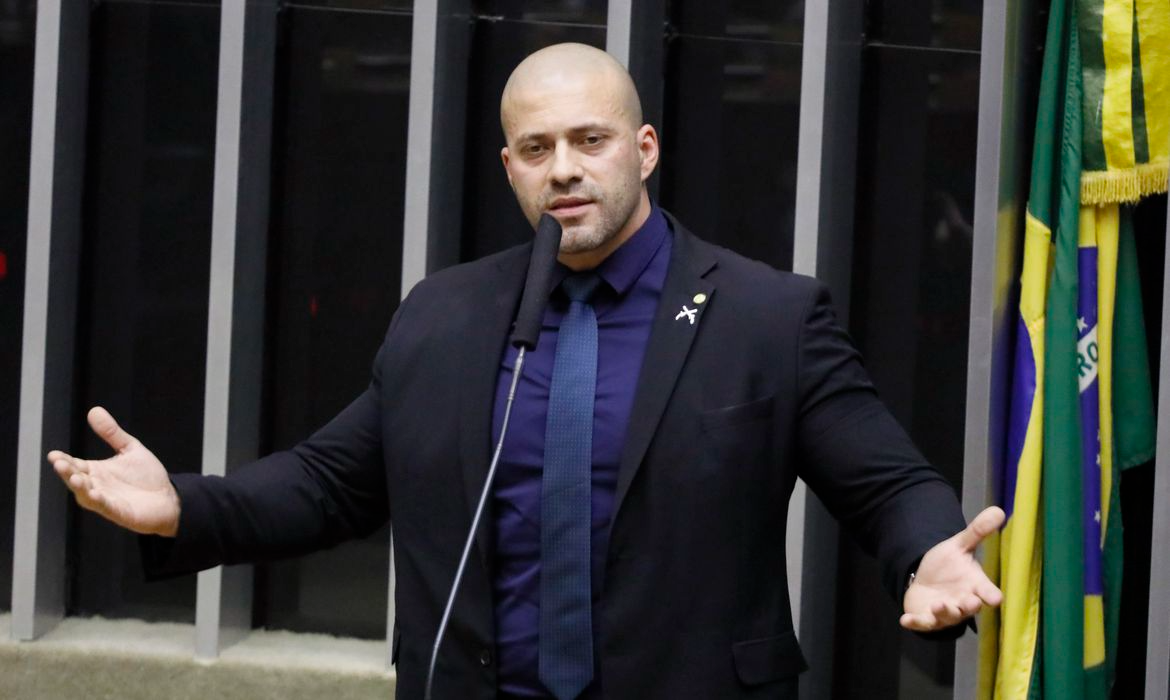 Daniel Silveira foi condenado pelo STF a 8 anos e 9 meses de prisão. Foto: Luis Macedo/Câmara dos Deputados