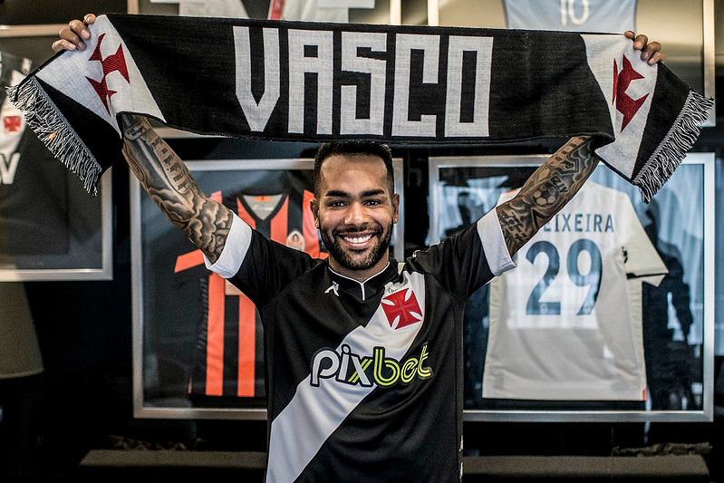 Alex Teixeira é o novo reforço do Vasco  Foto: Daniel RAMALHO/CRVG