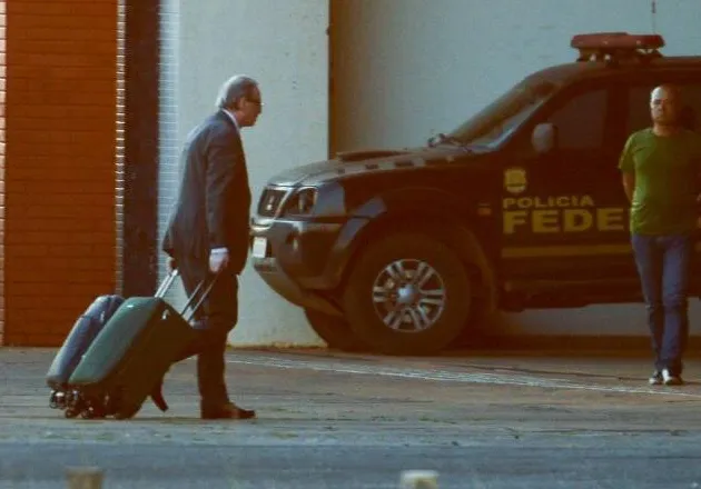 Eduardo Cunha consegue liberdade após mais de um ano de prisão domiciliar