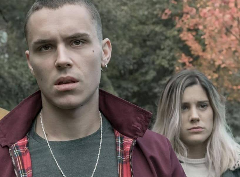 Assinantes da Netflix estão AMANDO nova série de suspense na pegada de  'Elite' - CinePOP