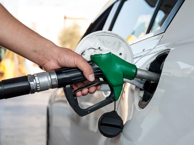 Petrobras reduz o preço da gasolina em 4,85%