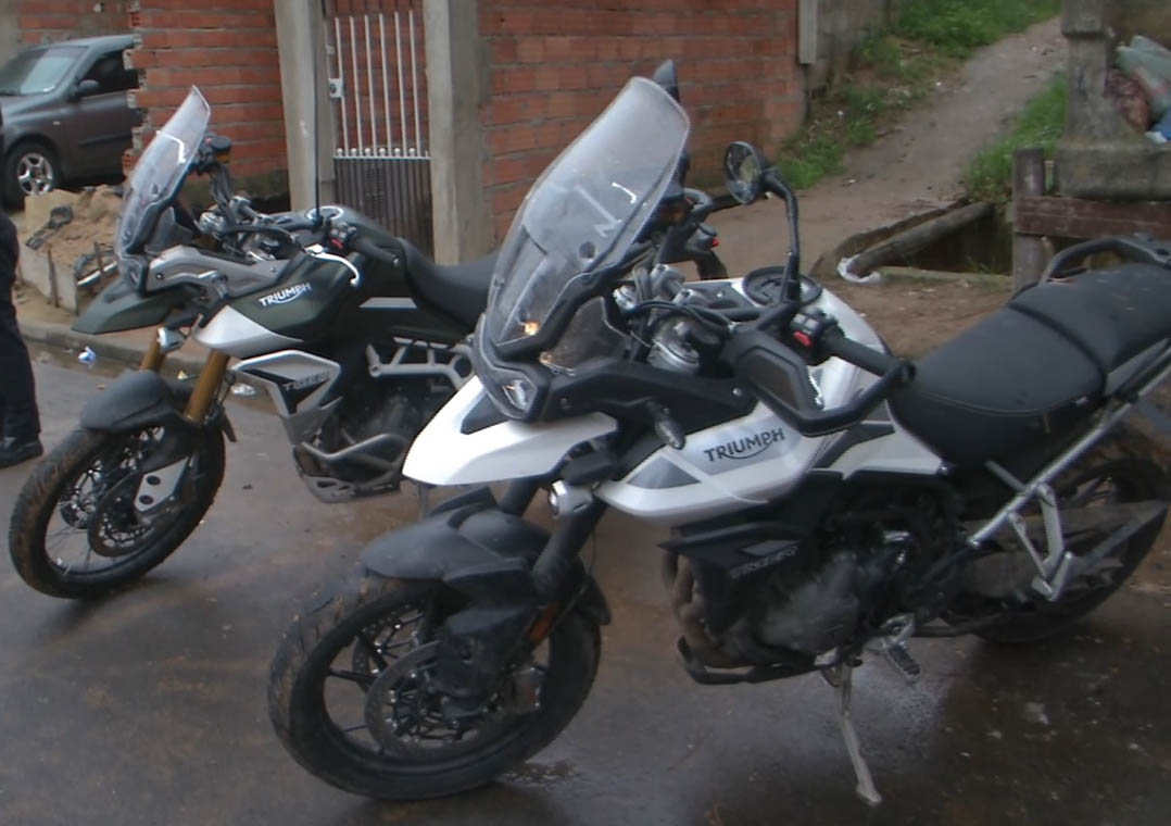 Polícia procura quadrilha especializada no roubo de motos de luxo