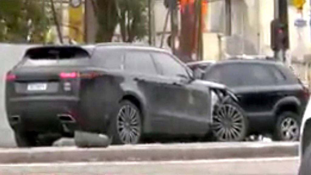 O homem se rendeu depois de três horas no carro e foi detido. Foto: Reprodução 