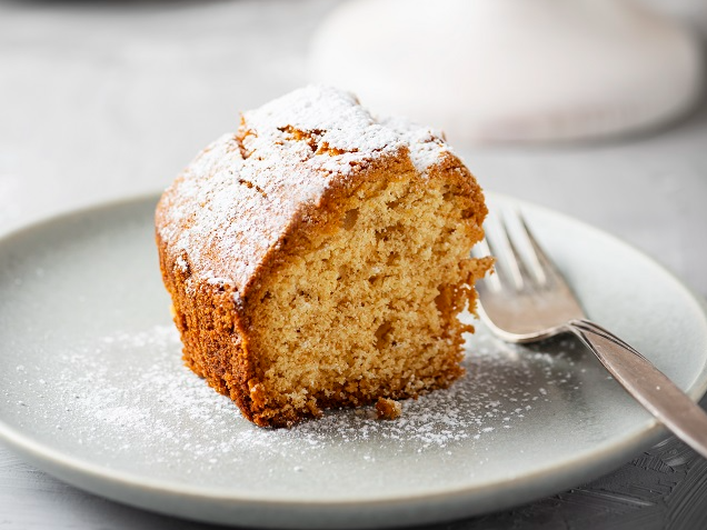 Esse bolo de iogurte com castanha da Carole Crema vai adoçar sua semana Envato Elements