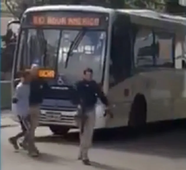 Homem é preso por agentes da PRF após roubar ônibus no RJ