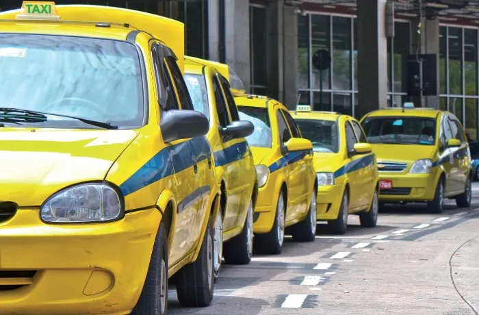 65% dos taxistas são contra o aumento da tarifa
