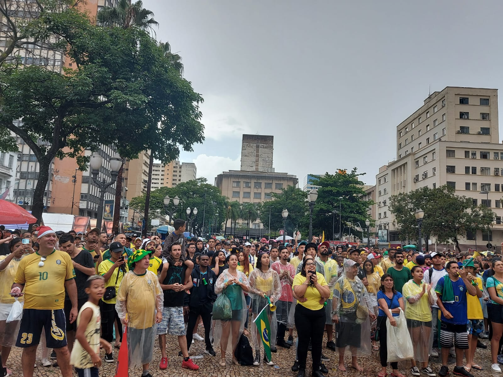 Tocedores se reuniram, principalmente, próximos a região da praça Largo do Rosário. Band Mais/ Lucimeire Ravalho